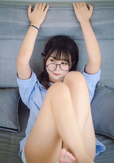 在线中文字幕第一页免费播放_1080P完整视频观看