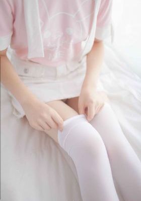 国产美女久久久_高清国产国语三级
