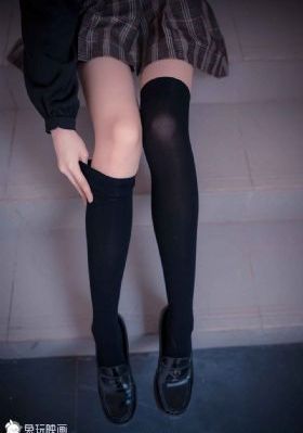 亚洲制服丝袜美腿av网站_DVD完整版观看