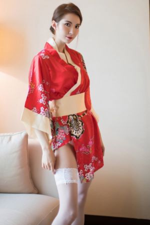 女生必备物品_BD英语动漫在线观看