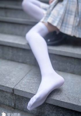 精品少妇人妻无码中文AV在线_720完整视频观看
