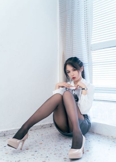 自拍鲍鱼无码在线观看_BD国语手机免费观看完整