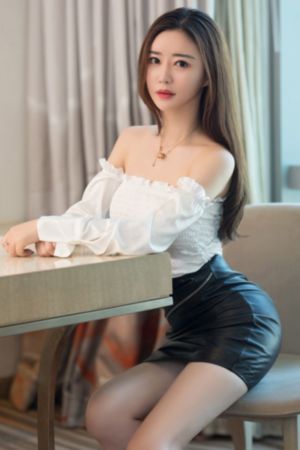 凹凸国产精品熟女嫩草影视_BD韩语电影全集观看