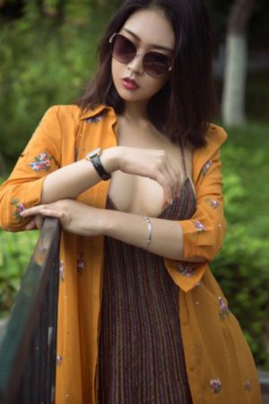 真紧好湿水都流出来了_BD韩语超清免费观看