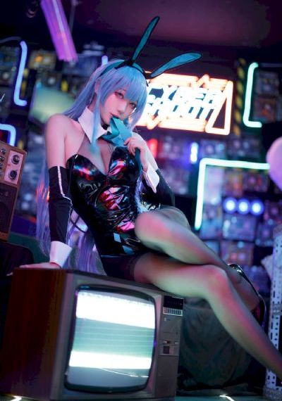 欧美girlsandpets最新_720完整视频观看