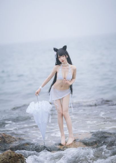 亚洲品精足交在线_高清完整版