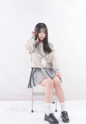 美女脱内衣禁止18以下看免费下载_DVD在线观看视频