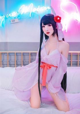 躲在桌子下含了上去_BD免费观看视频